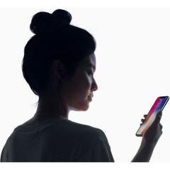 Apple iPhone X 256GB stříbrný